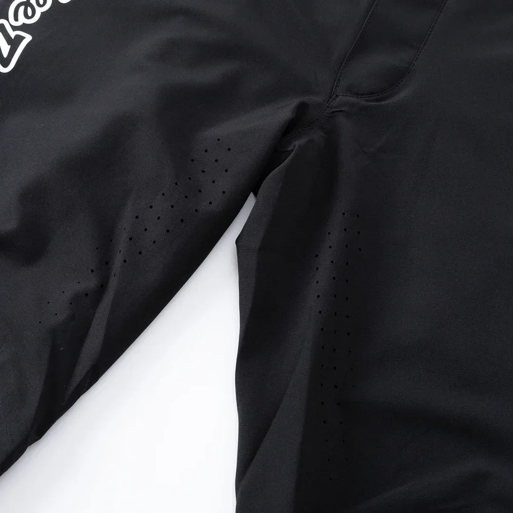 Reathable Ultra-Thin Comfortable Cycling Trousers Zipper Design with Pockets for Bike Motorcycle Sports Four Seasons Wearable