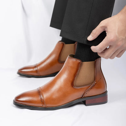 2025 Retro Men's Solid Color Pointed Business Ankle Boot  Comfortable Wedding  Party Shoe Breathable  And  Anti-Slip Ankle Boots
