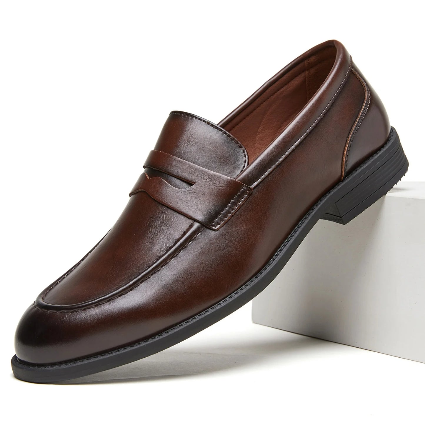 Fashion New Arrival One-Strap Over-the-Waterloo Loafers Business Formal Classic Breathable Men's Leather Shoes Round-Toe Versati