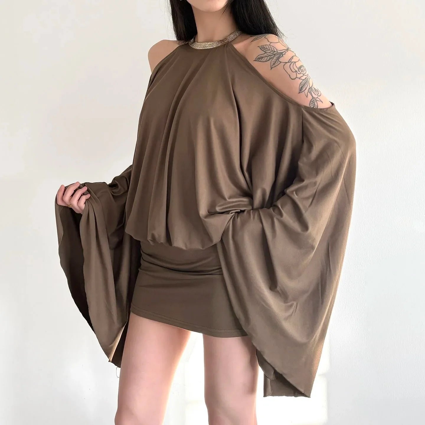 New European and American hot girl style strapless backpack hip sexy loose bat sleeve dress design halter neck skirt