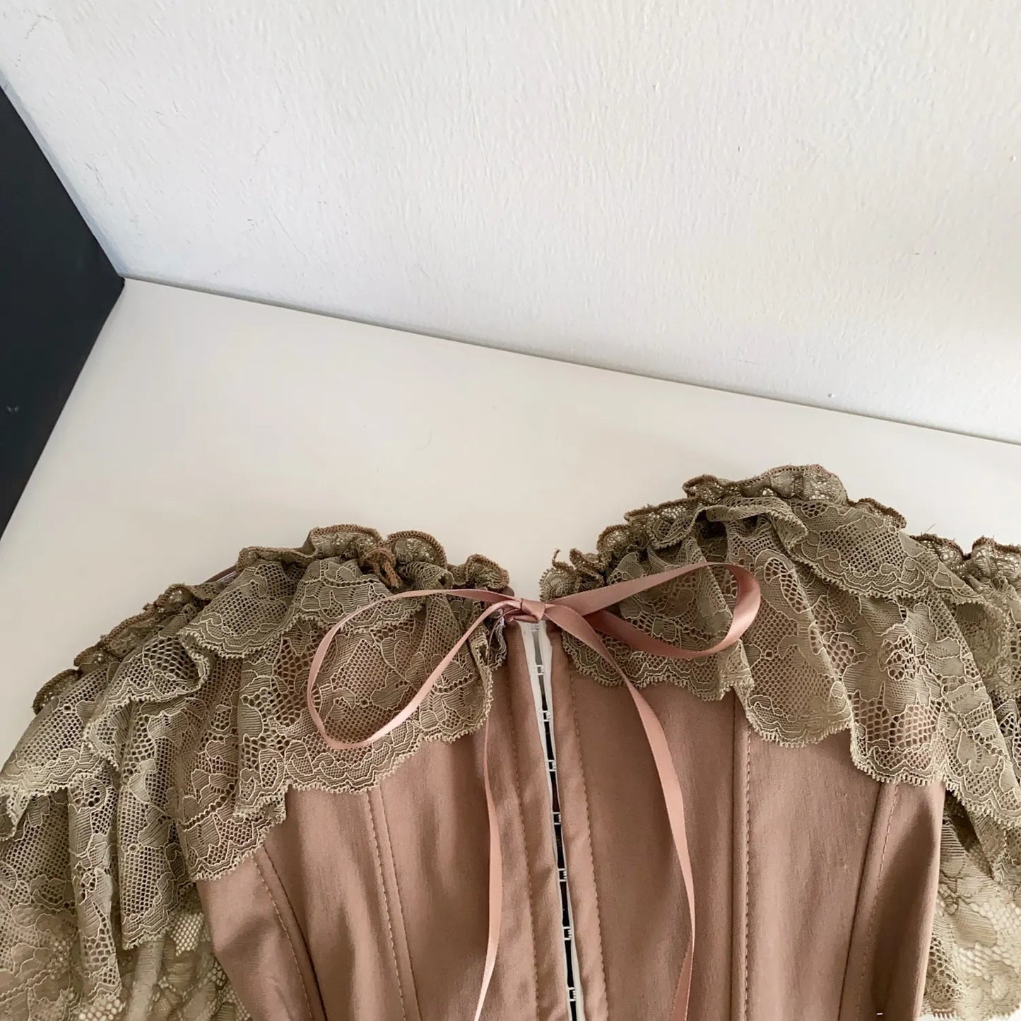 Feminine Lace Corset Tops Off Shoulder Lace Up Splice Summer 2026 Tank Top French Style Court Versatile Sensual Camis