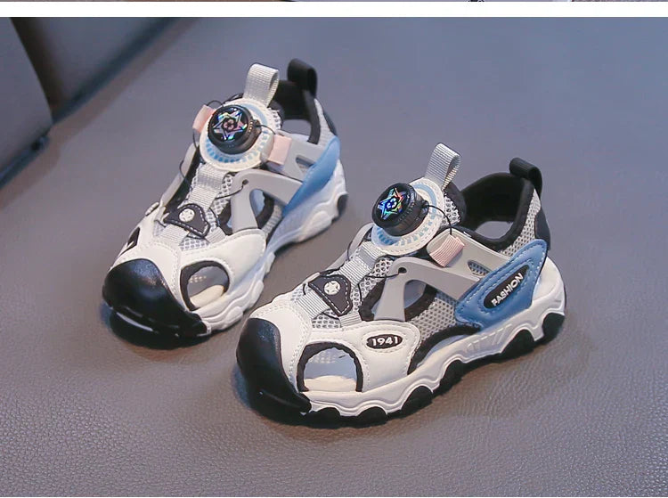 Kids Shoes Rotating Button Closed-Toe Boys Sandals Breathable Mesh Sport Shoes for Boys, Non-Slip Children Summer Sneakers