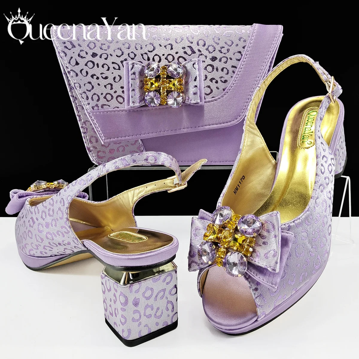 2025 Charming Fusion: Elegant Hand-Packed Square Heels for Delicate Evenings
