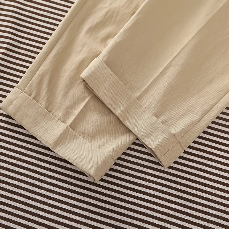 Casual style, blended fabric, men's light khaki twill relaxed straight-fit casual pants with Parisian button, cotton