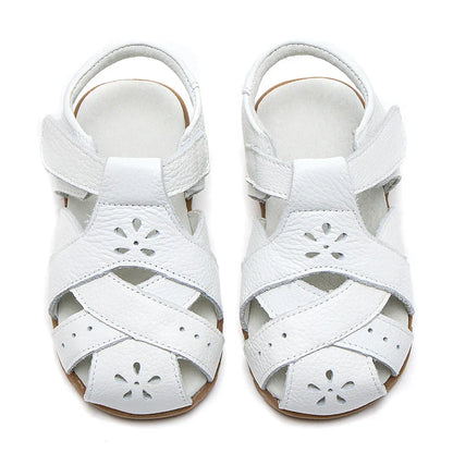Genuine leather soft closed toe cut out children Girls sandals flat toddler Summer shoes