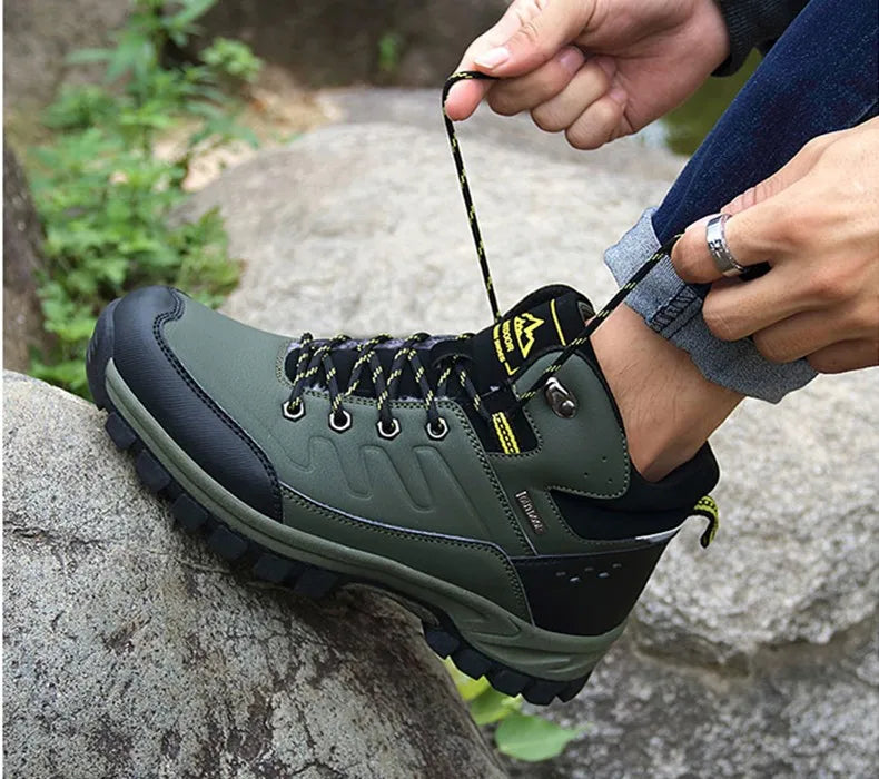New Winter Men Boots Fur Warm Snow Boots Men Winter Boots Work Shoes Men waterproof Ankle Boots Outdoor Men's Sneakers Footwear