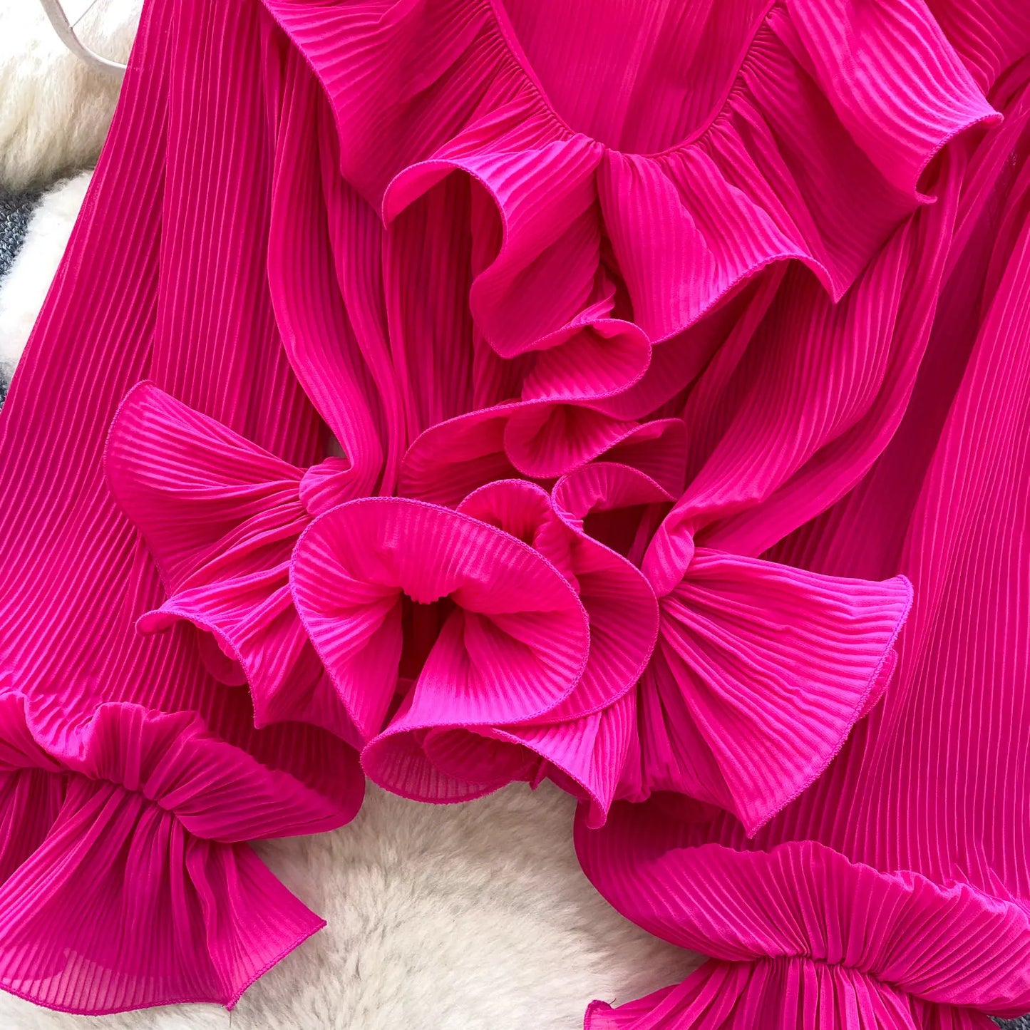 Ruffles Pleated Romantic Tops Thin Spring Summer V Neck French Elegant Blouse Fairycore Flowy Office Lady Luxury Shirt
