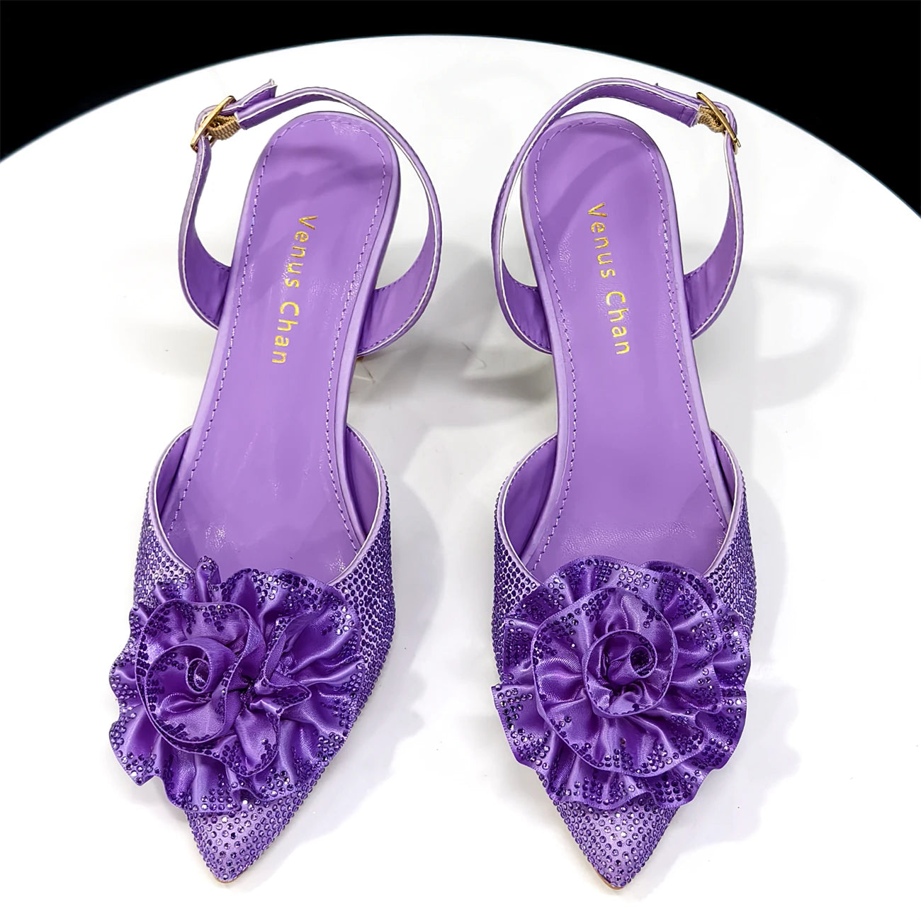Shiny Fuchsia Color Shoes and Bag Elegant Handbags and Medium Heel Shoes Beautiful Handmade Flowers For Wedding Party