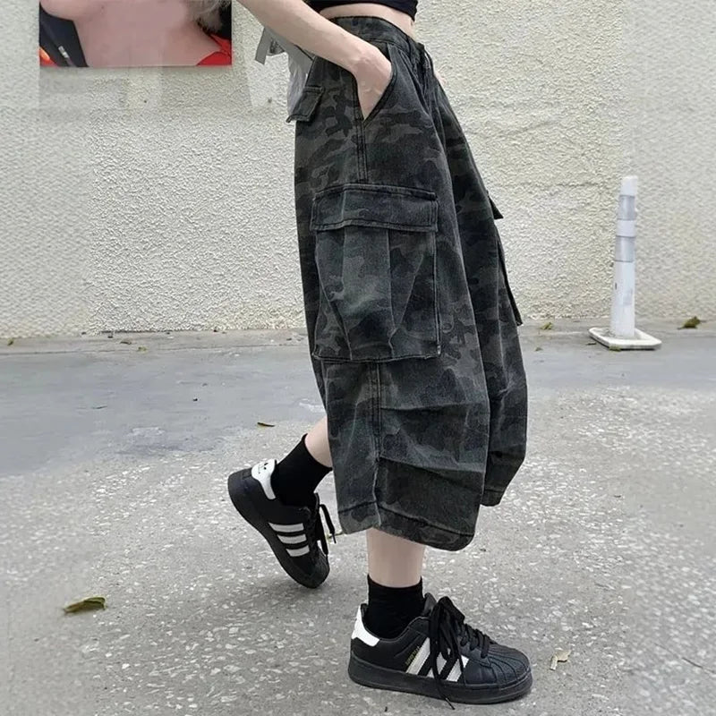 Lady Retro Fashion Baggy Capri Jeans Female High Waist Thin Denim Pants Girls Fashion Camouflage Straight Leg Trousers