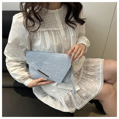 Fashion Women Clutch Soft PU Leather Solid Color Evelope Bag Wristlet Bags Female Small Handbags Day Clutches Evening Party Bags