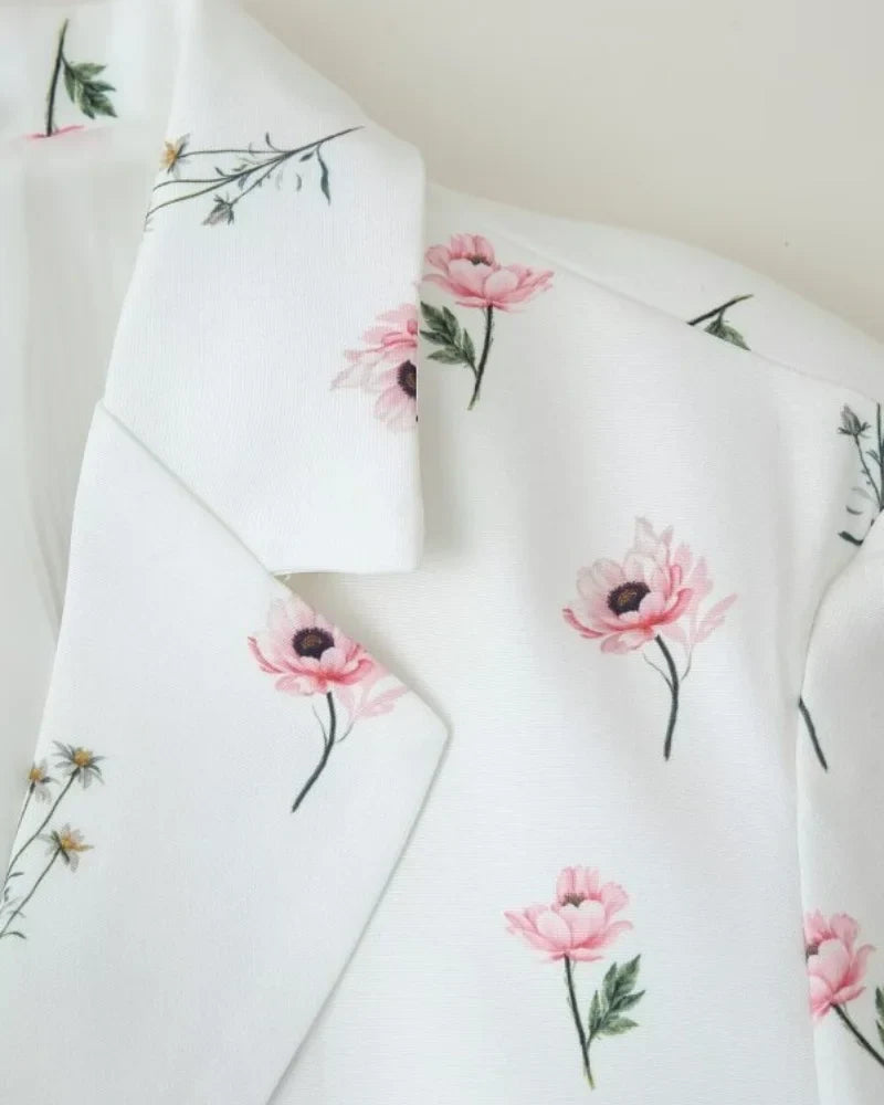 Women's Floral Print Blazer, White Pink Flower Casual Suit Jacket, Notch Lapel Loose Outwear with Tie Waist, Spring Daily Wear