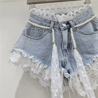 2026 Summer Denim Shorts New Splicing Hook Flower Lace Lace with Waist Rope Tassel Denim Shorts Women's Hot Pants Trend