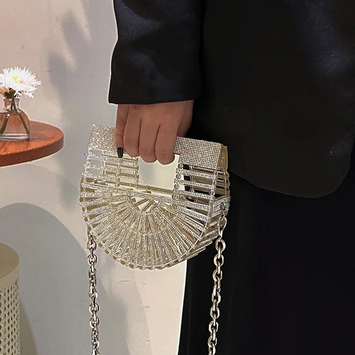 Women's Half-Moon Evening Bag Luxury Designer Rhinestone clutch bag Fan Shape Golden Party Bag Mini Sparkling Wedding Purse