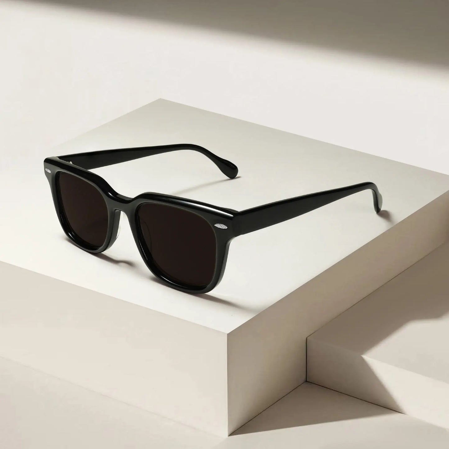 Black Acetate Sunglasses Vintage Rivet UV400 Non Polarized Lens Unisex High End Designer Sun Glasses Retro