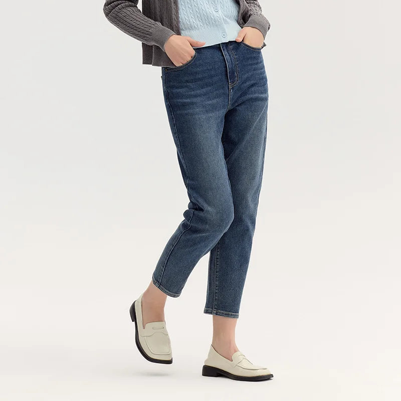Jeans Women Minimalist Pants Autumn 2025 New Versatile Tapered Trousers