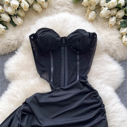 American Sexy Hollowed-out Waist Tube Top Dress for Women's Pleated Waist Hip-wrapped Streamer Girl's Short Dress