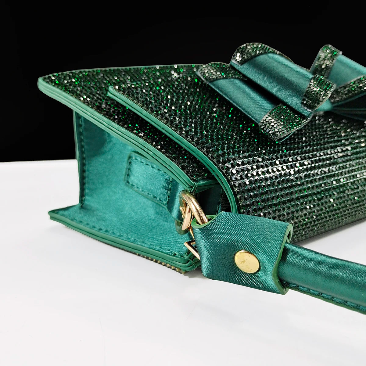 Queena Yan 2025 Newst Italian Butter-fly Design Party Wedding Pointed Toe Slingback Sandals with Bag Set in Sky Blue Color