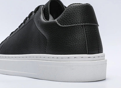 New Fashionable Personalized Men's Casual Board Shoes Versatile Flat White Shoes Men's Flat Shoes