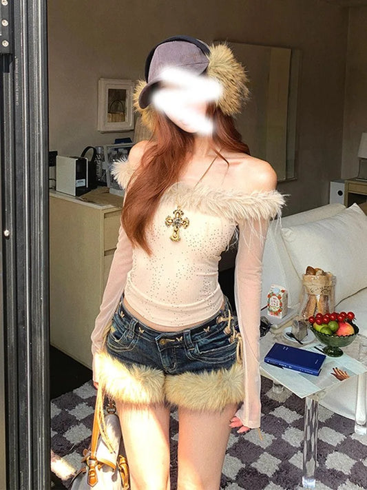 Winter New Women's Retro Design Fluffy Splicing Jeans Shorts Y2k Low-rise Strap Slim Hot Pants