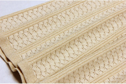 High Quality Fashionable Elastic Bright Silk Knitted Round Neck 7-inch Sleeve Single Row Button Lace Slim Fit Women's Dress