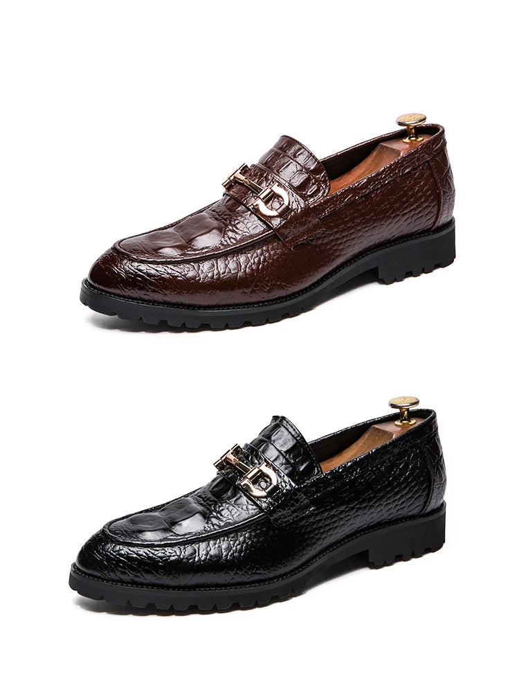 New British business casual shoes nightclub formal pointy leather shoes for men 46 47 large size crocodile metal decoration