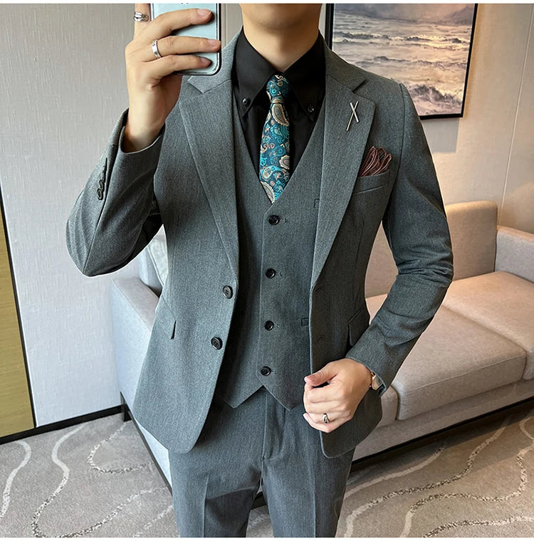 2026 High Quality (Suit + Vest + Trousers) Stylish and Handsome Casual Wedding Suit Business Suit Three-Piece Genuine