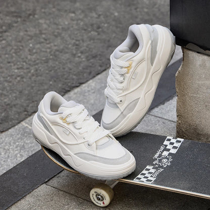 Men's Board Shoes New Comfortable Sleek Versatile Chic Leisure Contemporary  Wear-resistant Male Sneakers 672616611