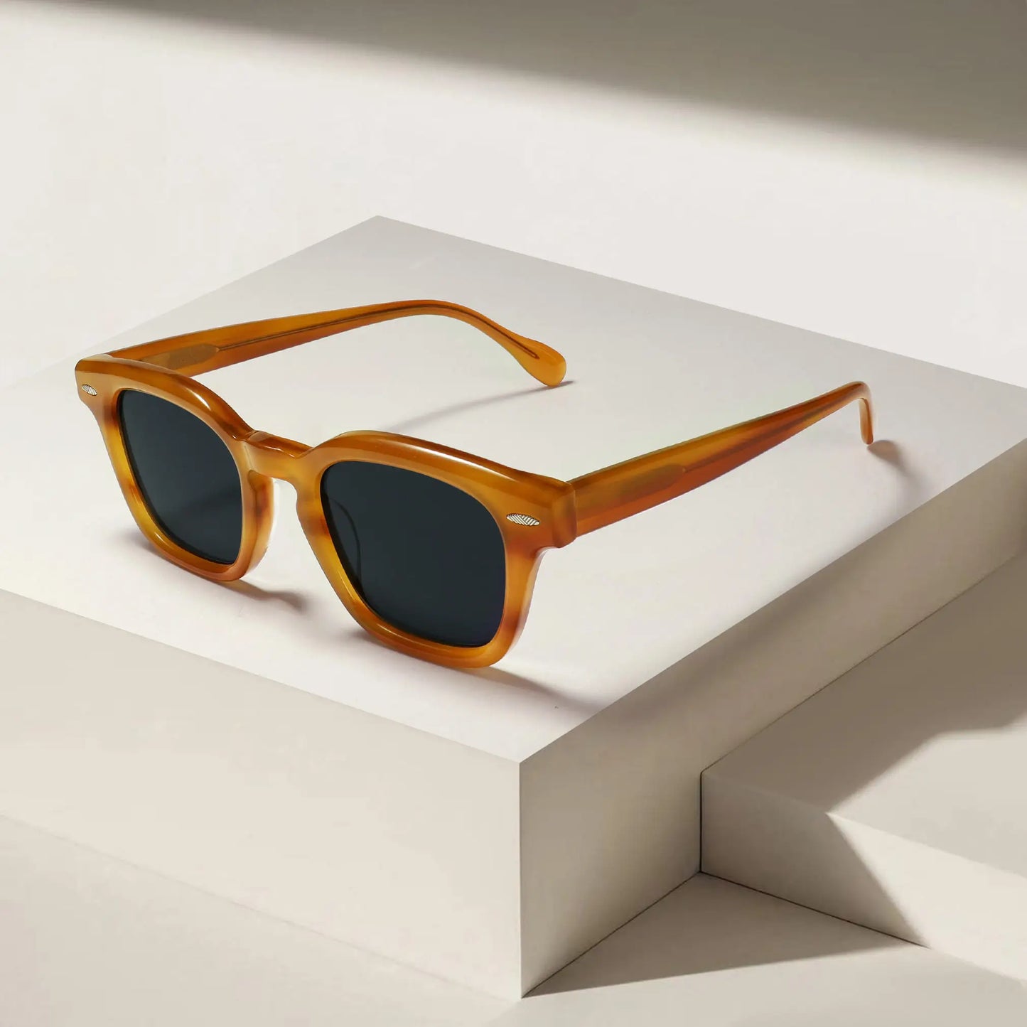 Acetate Sunglasses Vintage Rivet UV400 Non Polarized Lens Unisex High End Designer Sun Glasses Fashion Retro