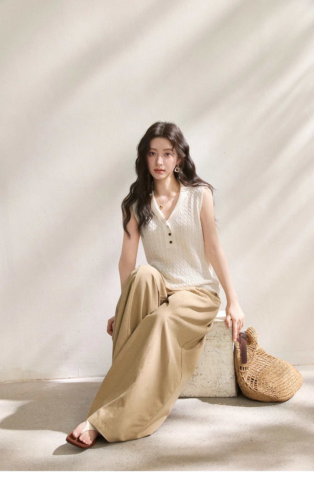 Women Cable Knit V-Neck Henley Tank Top Sleeveless Slim Knit Vest, Casual Basic Solid Tops for Spring Summer MXF25Z3115
