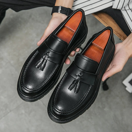 Tassel Loafers Men Platform Thick-soled Formal Business Shoes Slip-on Comfortable Mens Leather Wedding Casual Shoes Oxford Shoes