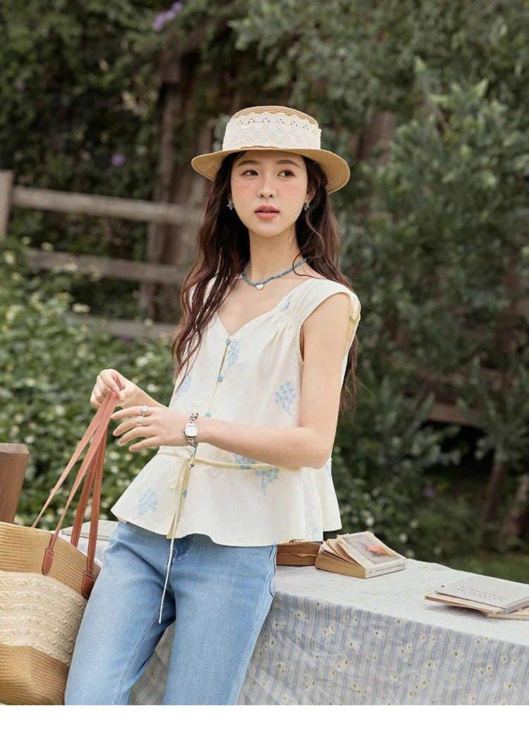 Print French Summer Shirts for Women New 2025 Sleeveless V-neck Blue Flower Cotton Blouses Female Fashion Tops MXE32X1777