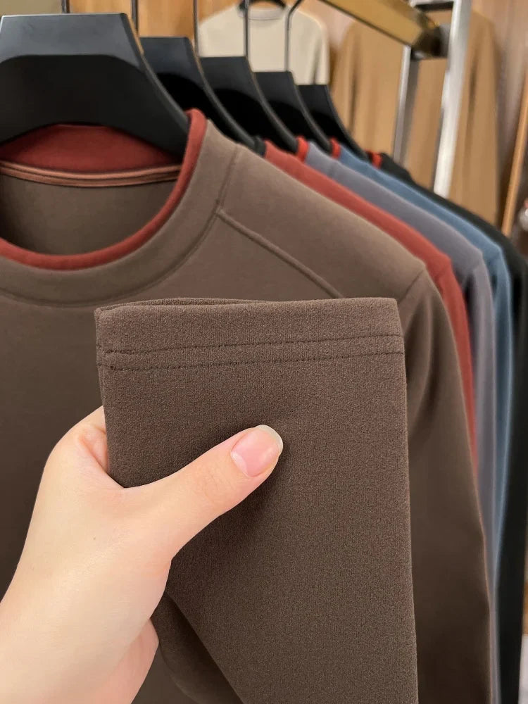 High end brand velvet long sleeve T-shirt men's autumn new fashion Korean bee embroidery comfortable warm round neck pullover