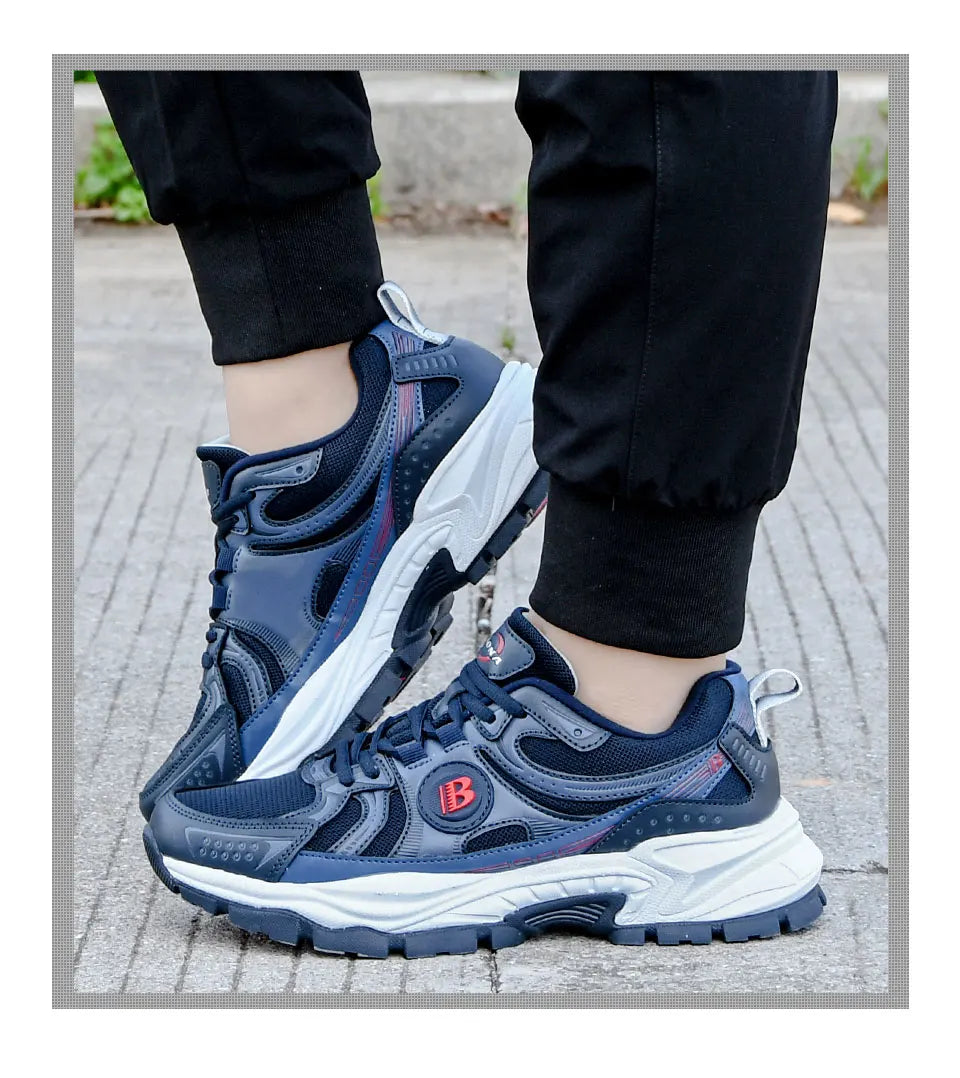 New Designers Action Leather Mesh Jogging Shoes Men Breathable Running Shoes Walking Sports Sneakers Athletic Trainers