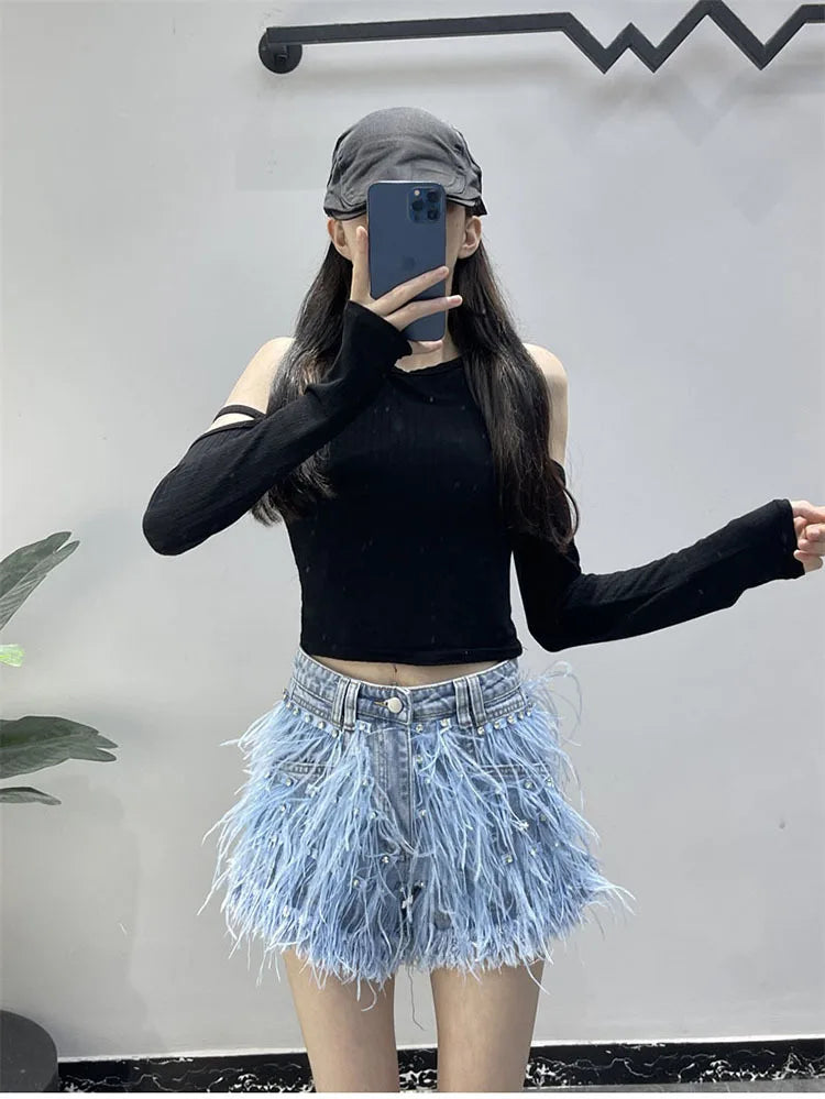 Summer Street Hot Girls Short Jeans Female Chic Feather Diamond Denim Shorts Women Retro Washed Hot Pants Sexy Night Club Shorts