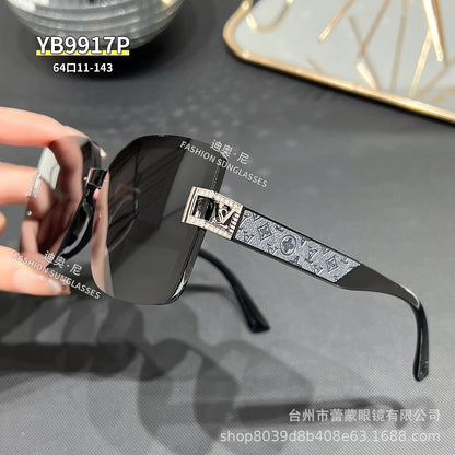 2025 Polarized Square Sunglasses Women Trendy Luxury Sun Glasses New Vintage Leather Print Glitter Eyewears UV400 Gafas De Sol