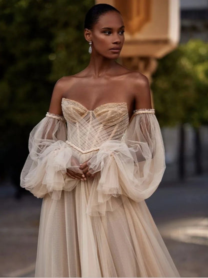 Fashion Backless Wedding Dress Pleated Tulle Bride Robe Customized A-line Floor-length Bridal Dresses Vestidos De Novia