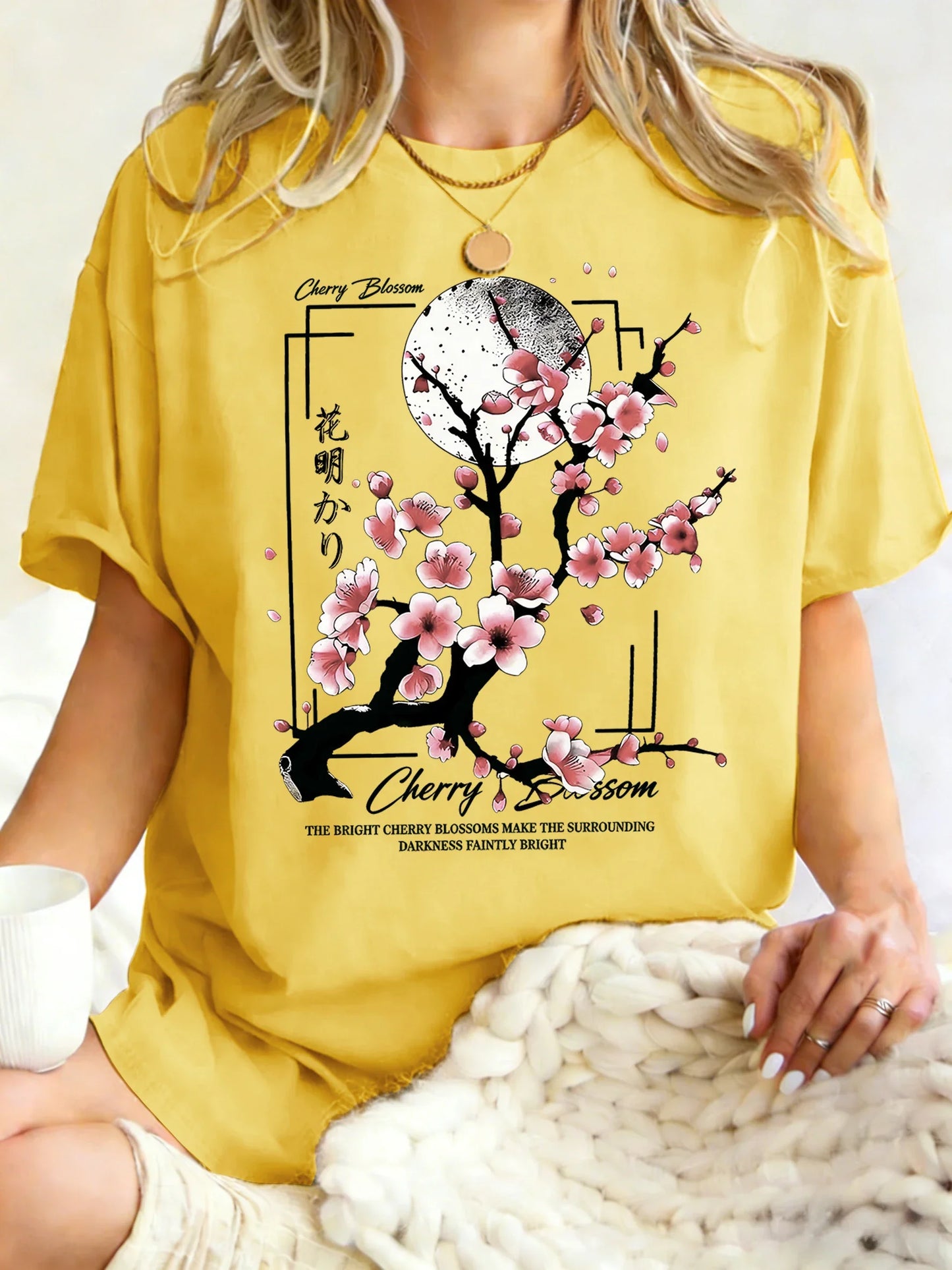 Japanese Cherry Blossom Design Women'S T-Shirt Loose Cotton T Shirts Crewneck Trendy Short Sleeve Y2K Summer Casual Streetwear