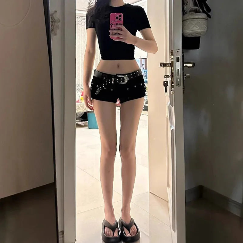 Women'S Punk Gothic Popular Denim Super Shorts Female Korean Fashion Slin Fit Hot Short Pants Black Sexy Low Waist Y2K Jean Shor