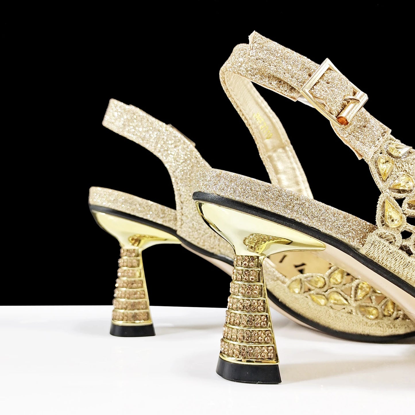 Italian Design Rhinestone-encrusted Sex Ladies Shoes And Special Bag High Heels And Heart Shape Gold Mini Bag