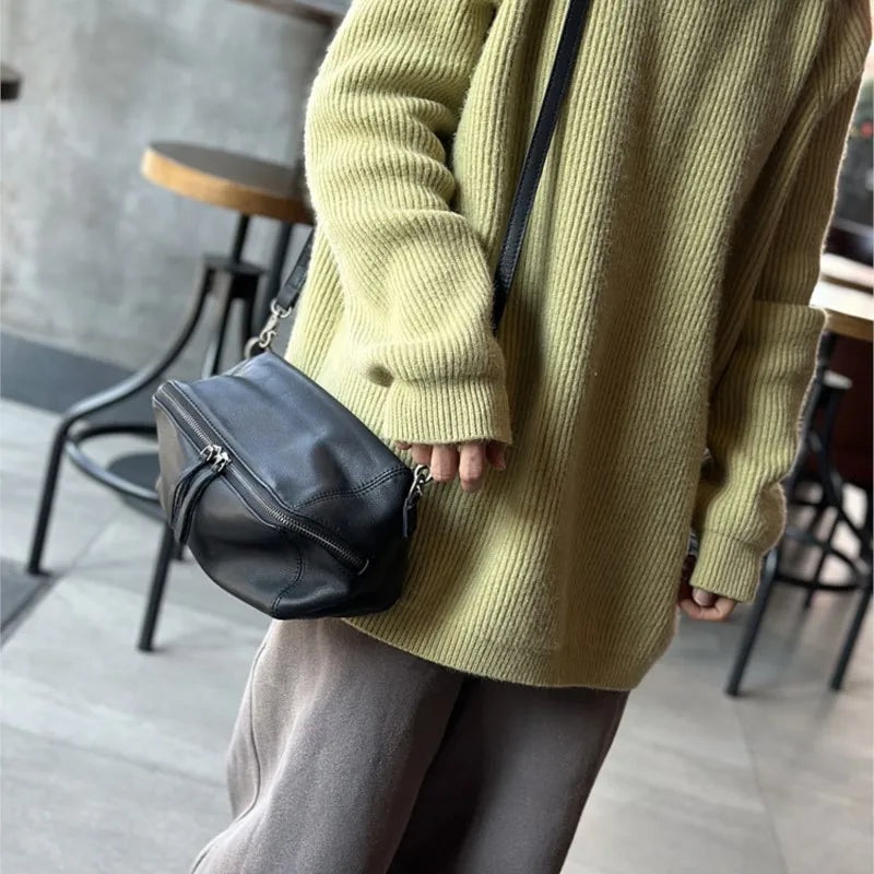 2026 New Leisure Genuine Leather Lightweight Women Shoulder Crossbody Bag Retro Soft Cowhide Versatile Bag