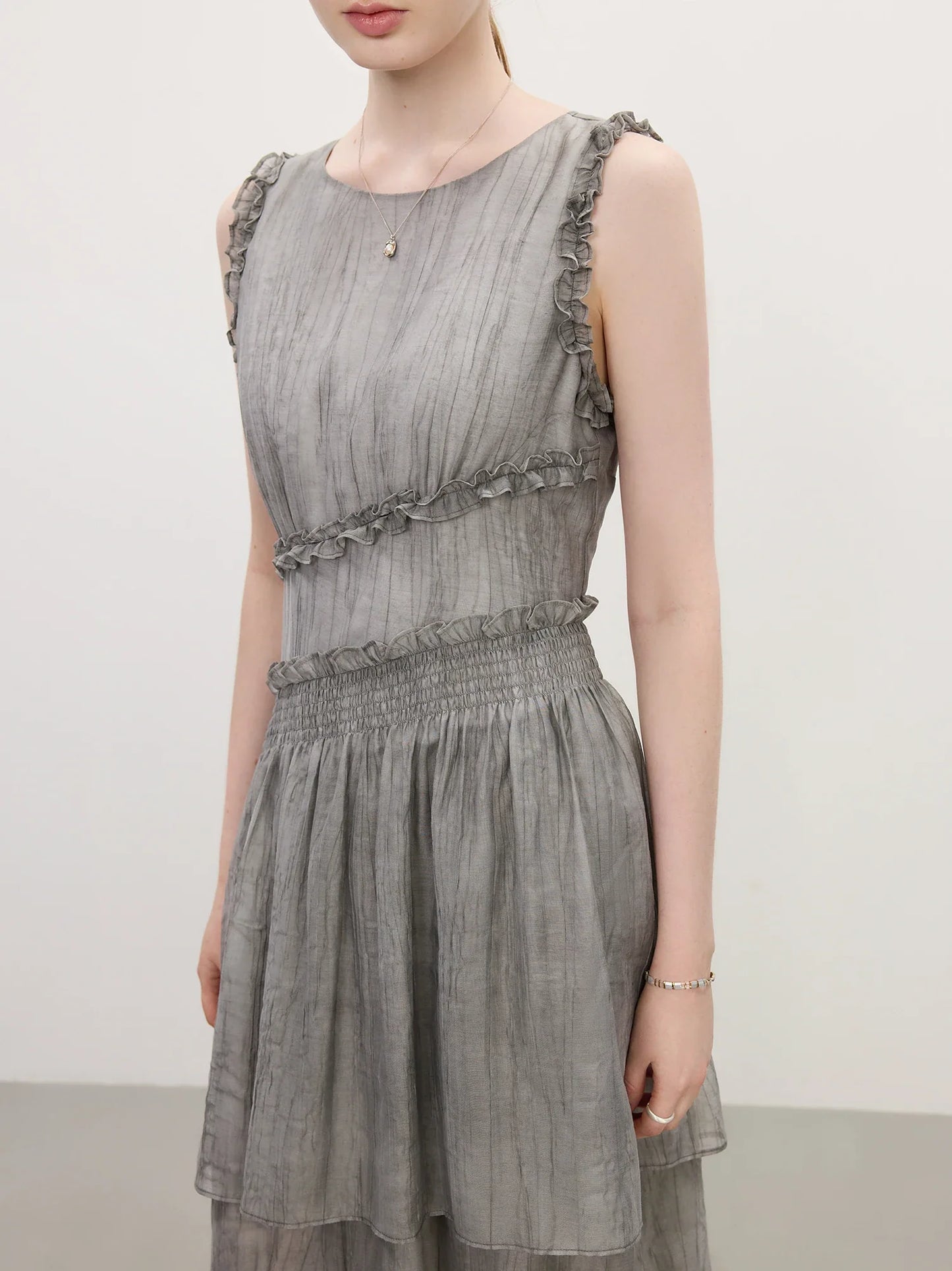 Summer 2025 Textured Pleat Dress - Fluid Asymmetric Hem Sleeveless Resort to Office Elegant Silhouette