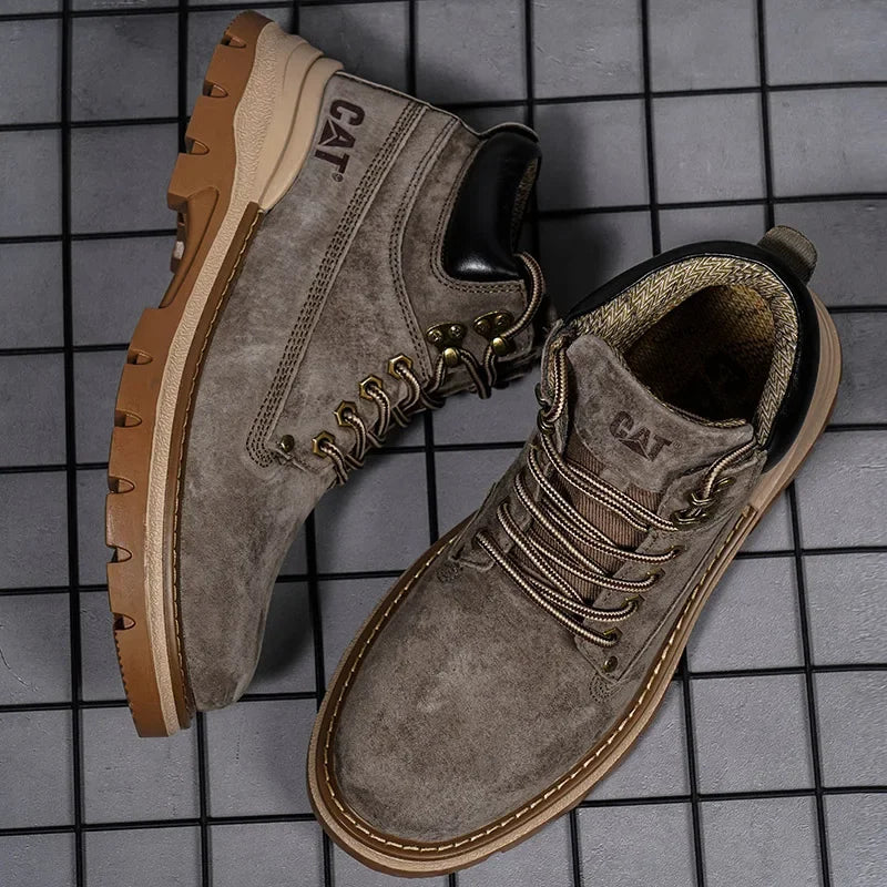 Hot Selling Winter Men Snow Boots High-quality Classic High Top Outdoor Hiking Shoes Anti Slip Thick Soled Practical Work Shoes