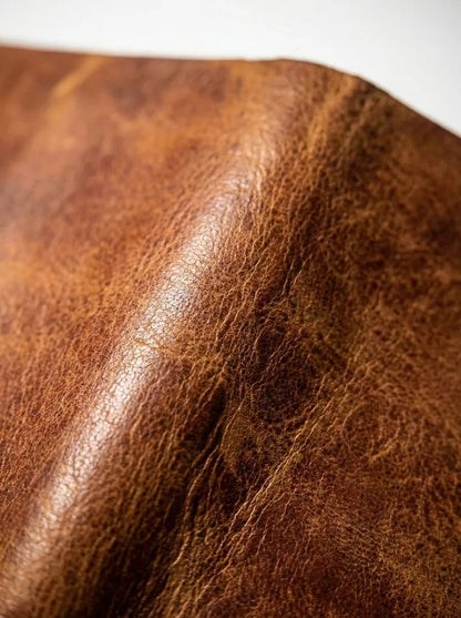 Ultra-Durable Men's Leather Short Wallet, Scratch-Resistant Hand-Rubbed Top Grain Leather Card Holder, Minimalist Travel Wallet