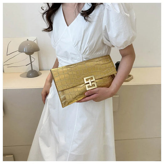 Women Casual handbag New Texture Niche Trend Handbag Bag Women's Fashion Simple Envelope Bag Vacation Handbag
