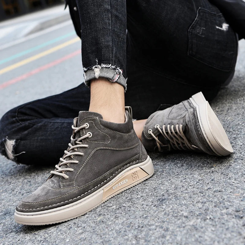 New Arrival Genuine Leather Men Ankle Boots  Design Warm Plush Fur Winter Sneakers Snow Casual Leather Shoes Outdoor Basic Boots