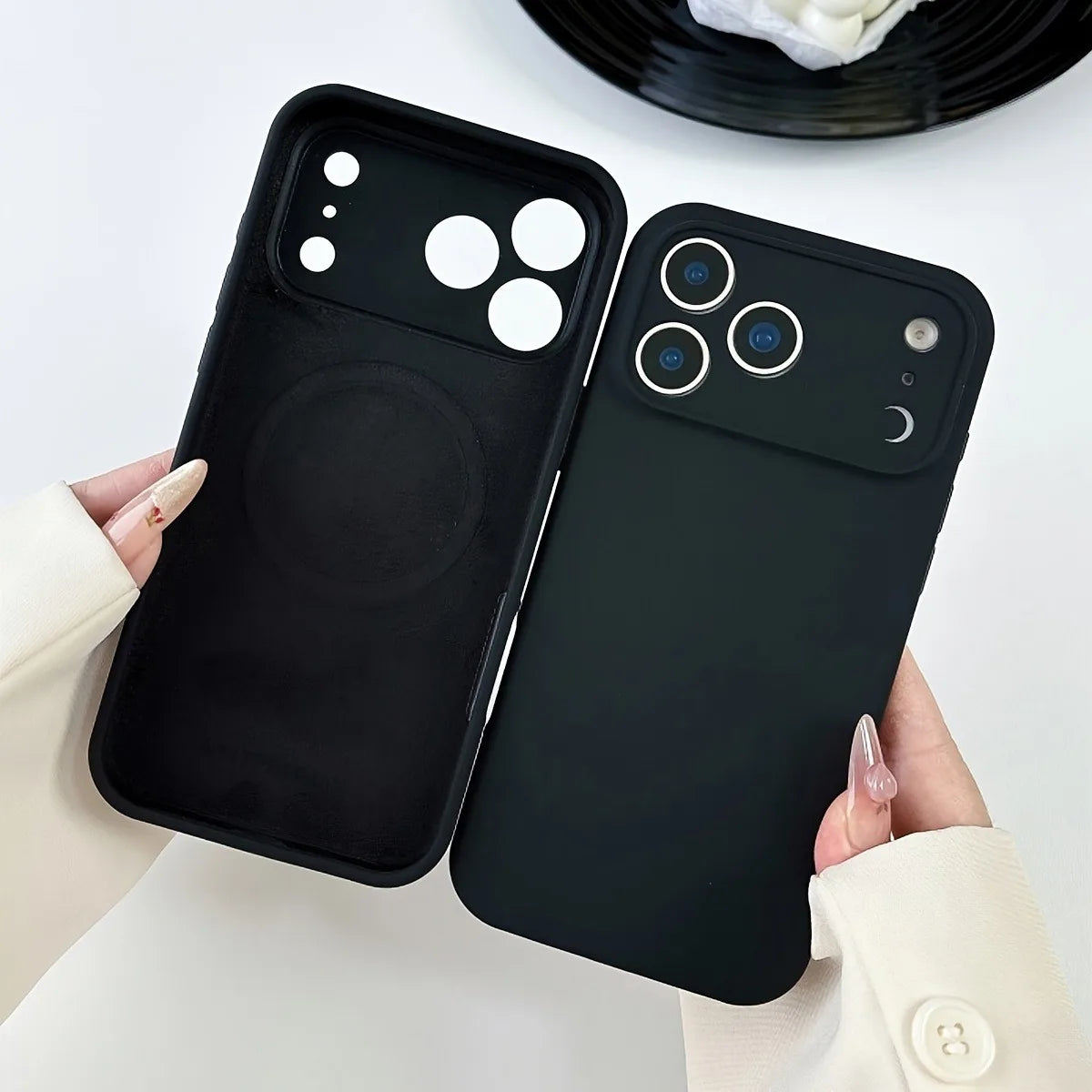Magnetic Original Liquid Silicone Phone Case For iPhone 17 16 15 14 13 Pro Max 17Pro Air For Magsafe Wireless Cases Soft Cover