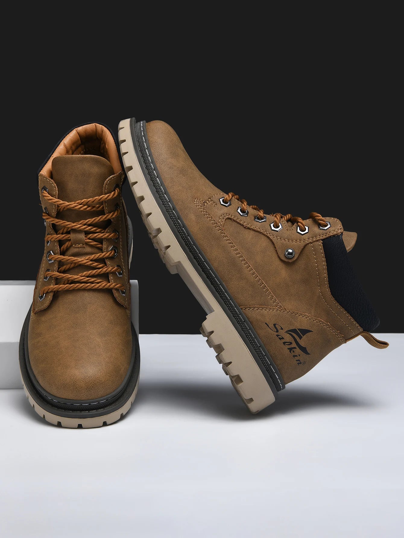 Handmade Men Boots Autumn Outdoor Hiking Boots Ankle Winter Leather Shoes Sneakers Hombres Botas High Top Footwear Anti Slip