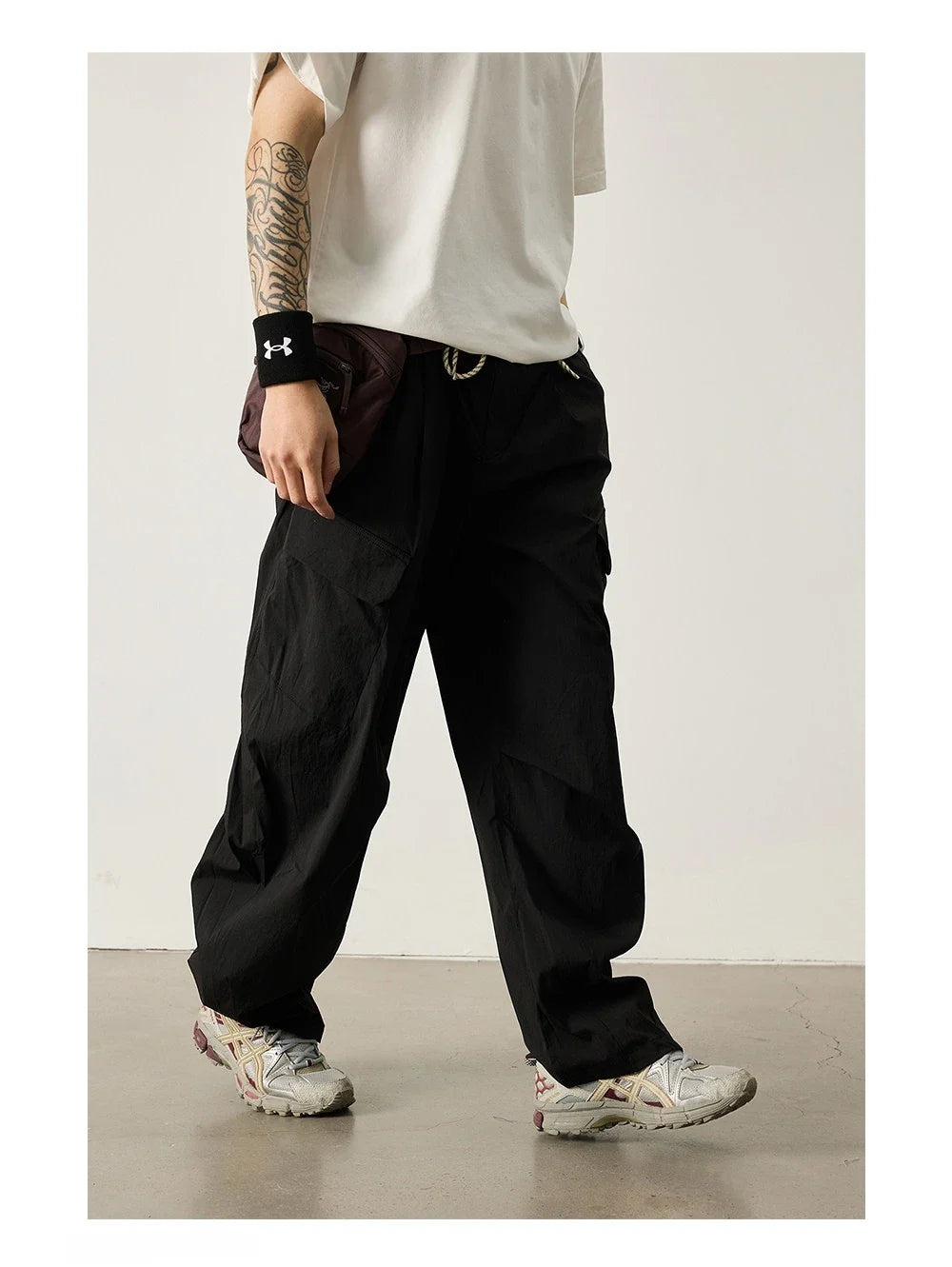 Unisex Outdoor Quick Dry Lightweight Techwear Hiking Cargo Pants Loose Fit Casual Sports Spring Summer Thin Long Pants Trendy