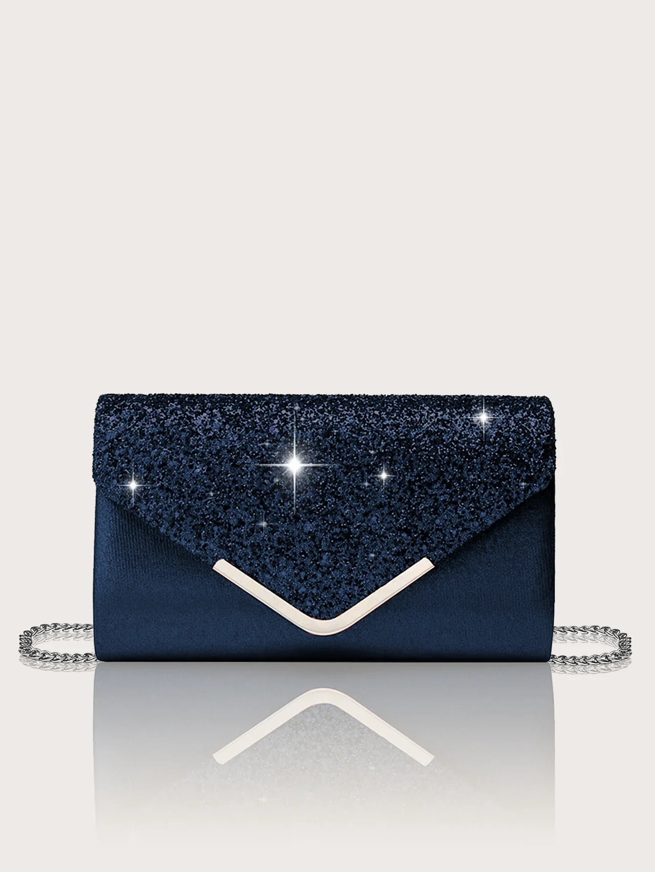 Gorgeous and elegant sparkly women's clutch bag, paired with a gorgeous rhinestone necklace, earrings and bracelet set of four.