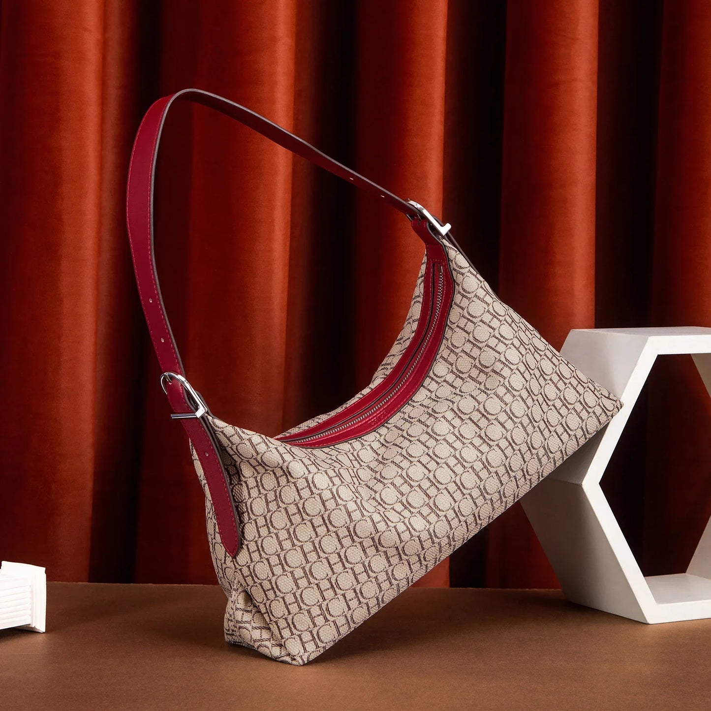 Women's Tote Bag 2025 Autumn Large Capacity Fabric Casual Hobo Bag Shoulder Bag